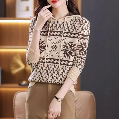 Autumn Winter  New Women's Jacquard Sweatshirt With Cap Stylish Age-Reducing Crew Neck Top For Fashion Lovers