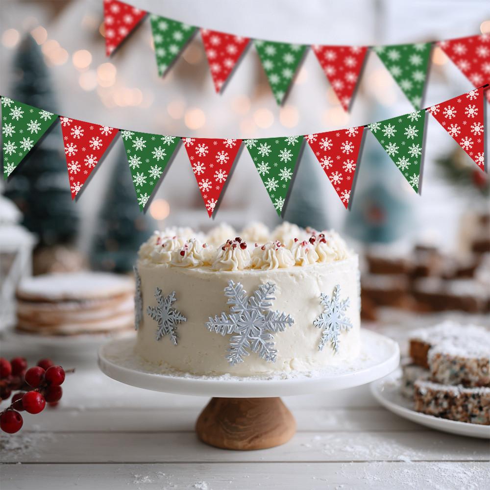 Snowflake Christmas Pattern Paper Triangular Flags For Holiday Decoration Scene
