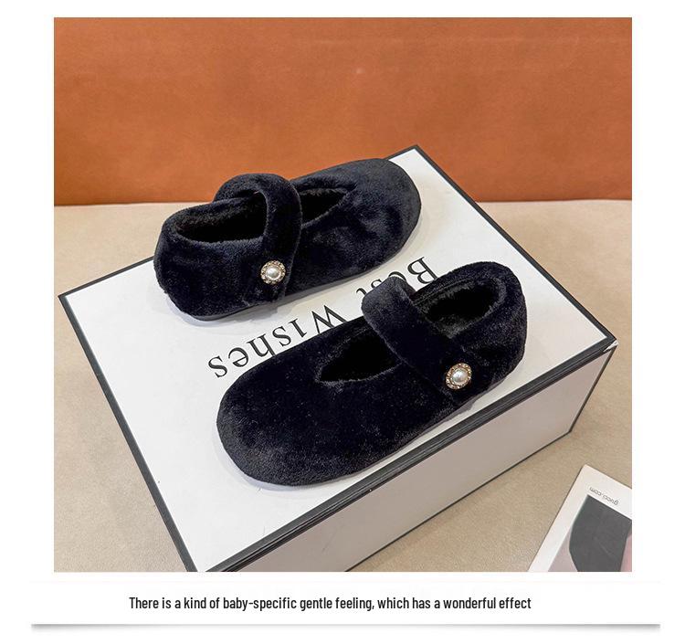 2025 Winter Girls' Furry Shoes: V-Neck Cotton Clogs with Fleece Lining, Soft Sole Moccasins, Warm Korean Style for Outdoor Wear