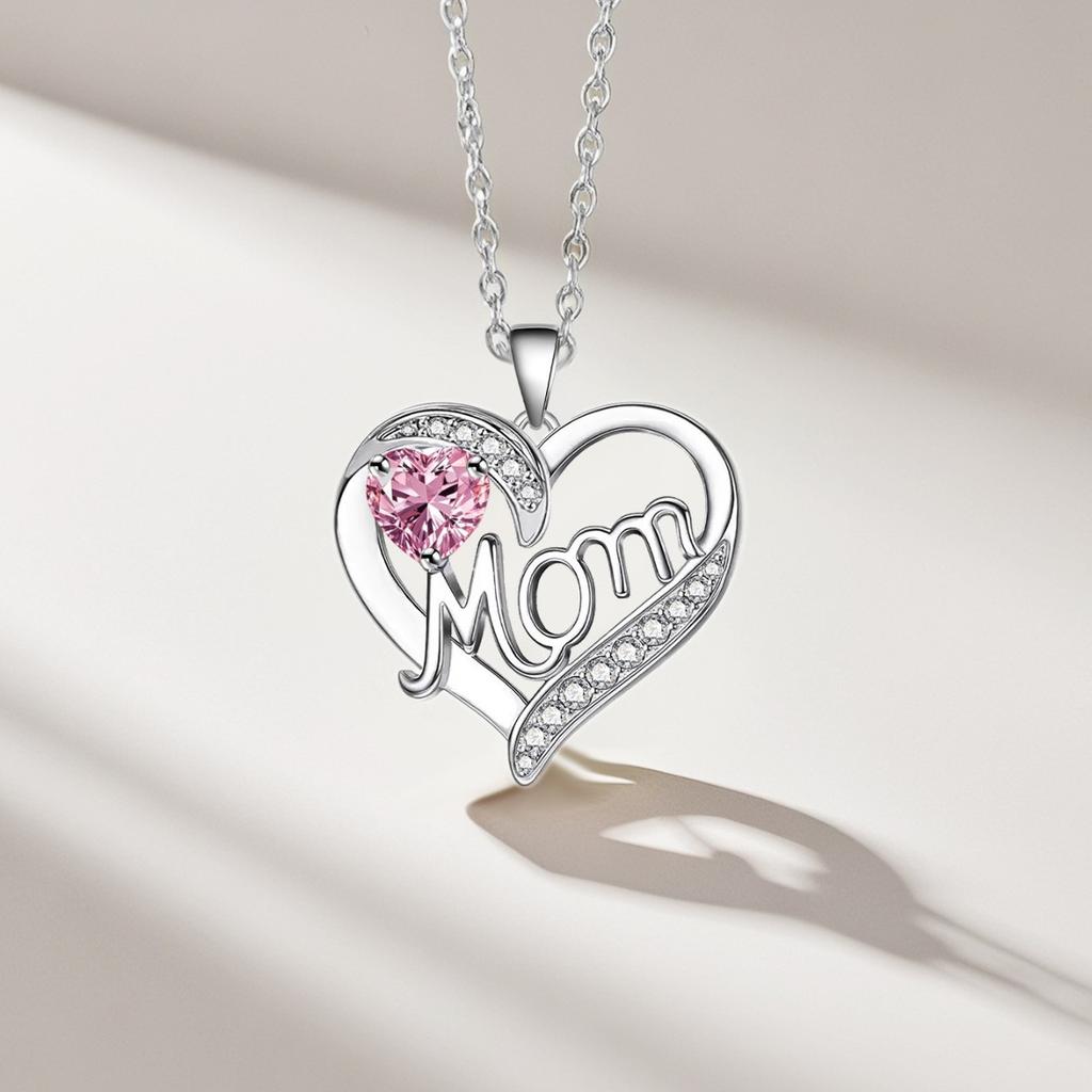 Mother's Day Gift Heart Shaped MOM Letter Necklace Fashionable Clavicle Chain Jewelry For Women Elegant Pendant Accessory