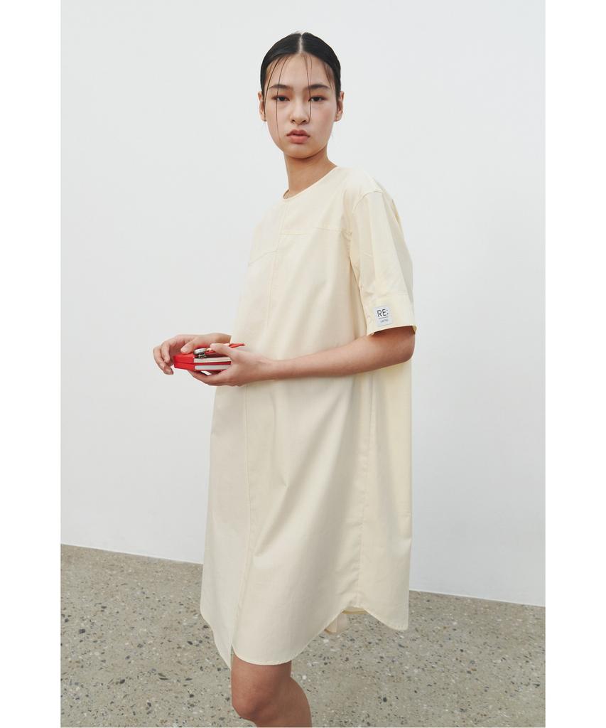 Recorde Mock Neck Split Dress_Rqdam25572Ivx