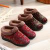 Winter neue rutschfeste Samt warme Damen Baumwollschlepp Mutter Schuhe altes Peking mittelalt weichsohlig verdickt flachsohlig Baumwollschuhe