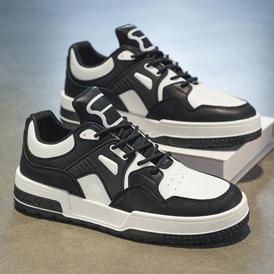 Scarpe autunnali da uomo nuove traspiranti scarpe bianche da ragazzo tendenza versatili a suola spessa scarpe sportive basse scarpe casual da skateboard