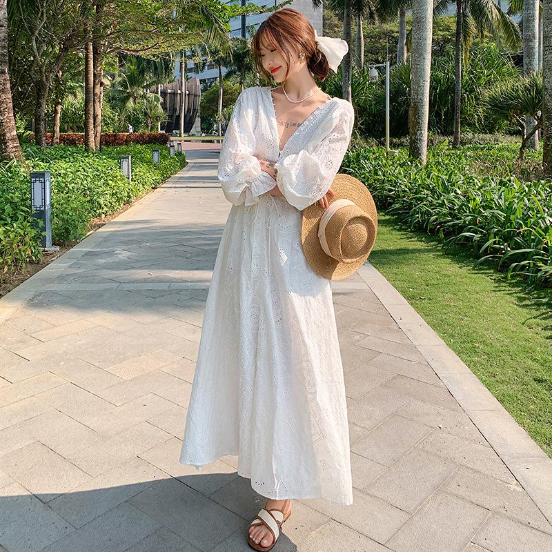 New French V-neck Long-sleeved Beautiful Dress Temperament Dress