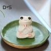 Keramik-Frosch, Tee-Haustier, Lotusblatt-Design, Mini-Keramik-Frosch-Ornament für Wohnzimmer, Schlafzimmer, Büro-Dekor