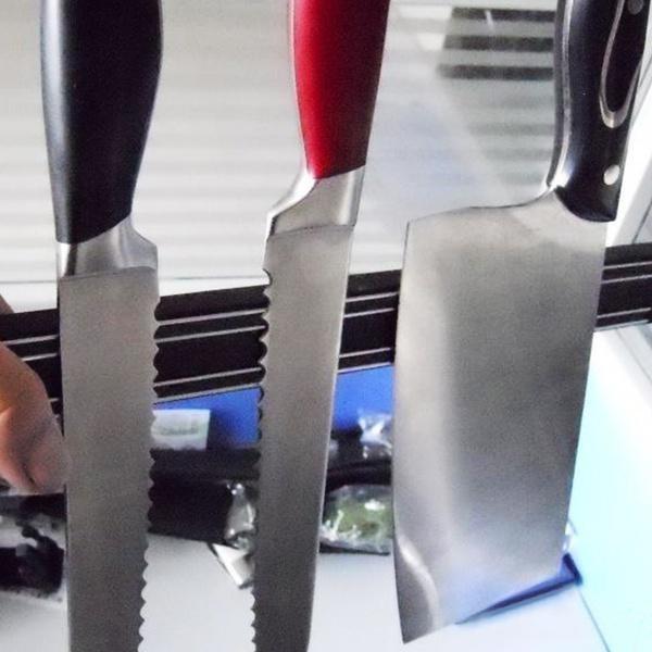 Magnetic Stainless Steel Wall Mount Knife Holder With Strong Magnetic Strip For Kitchen Storage