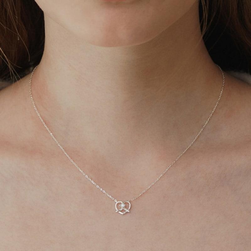 TATIANA (925 Silver) Pretzel Heart Necklace NZ2155