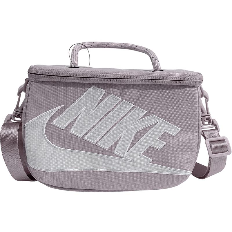 

Nike Women s Casual Sports Bag MISC