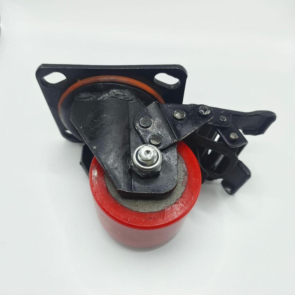 3" Iron Core PU Heavy Duty Steel Swivel Caster with 5.75" Thick Plate and Low Center of Gravity.
