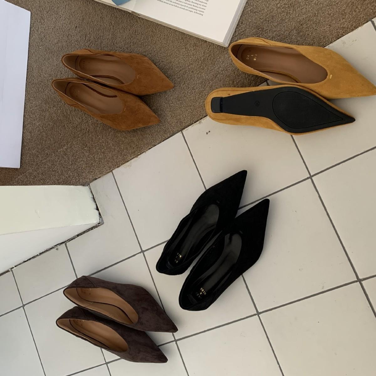 

2025 новые остроносые универсальные туфли-лодочки с мягкой замшевой подкладкой, в стиле колледжа, балетные женские туфли 39 кофейный