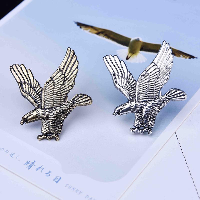Retro Eagle Brooch: Vintage Fashion Accessory for Suits
