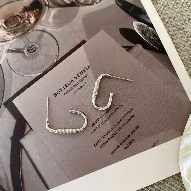 Trendy U-shaped Earrings Everyday