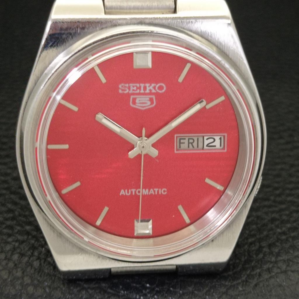 GENUINE VINTAGE SEIKO 5 AUTOMATIC 7009A JAPAN MENS RED DIAL WATCH A701675-5 R206c-a701675