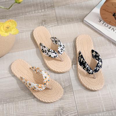 Summer New Imitation Grass Woven Women's Simple Flip Flops Flower Beach Outdoor Cool Slippers