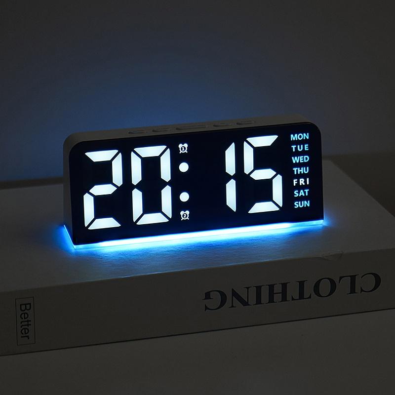 Digitale wekker met sfeerlicht TEMP Datum Week 2 Alarmen Snooze Tafelklok 4 niveaus Helderheid 12/24 uur Elektronische LED-klok