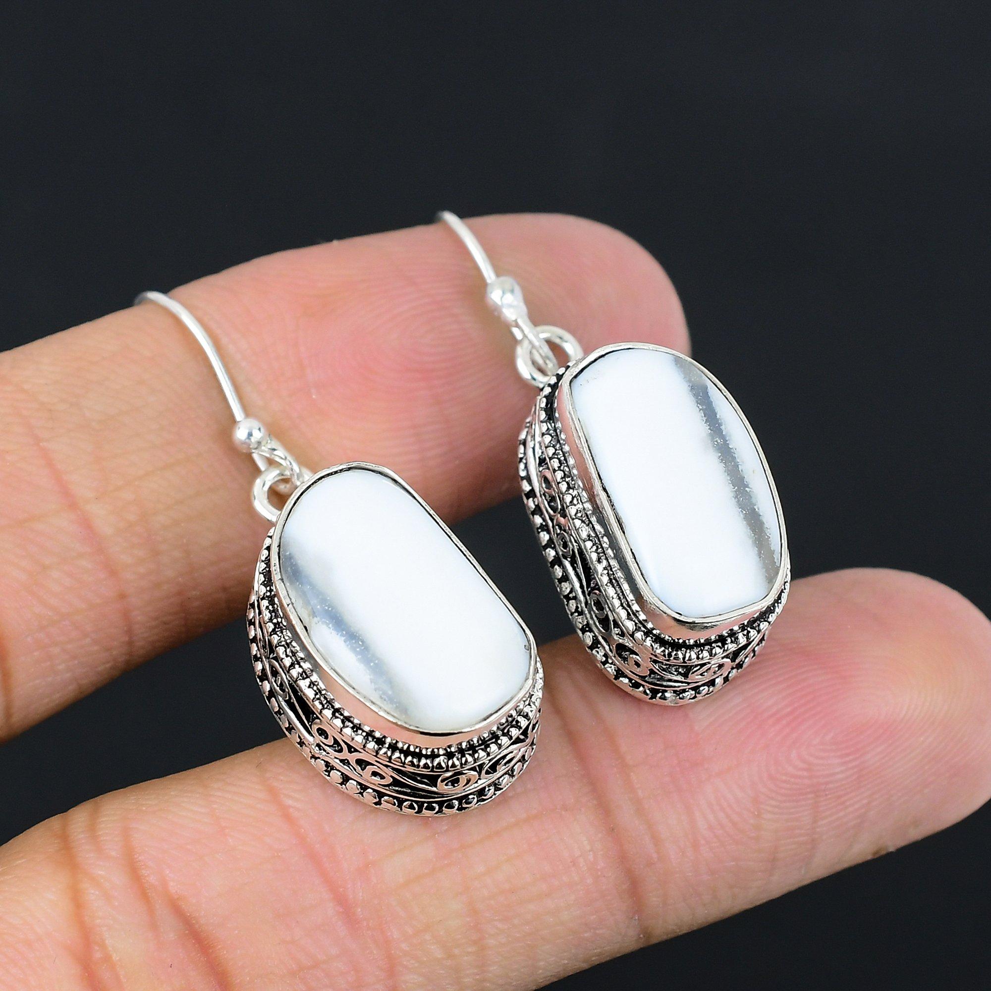 

Хэллоуинская распродажа Серьги-подвески из стерлингового серебра с камнем Опал Оуайхи голубой