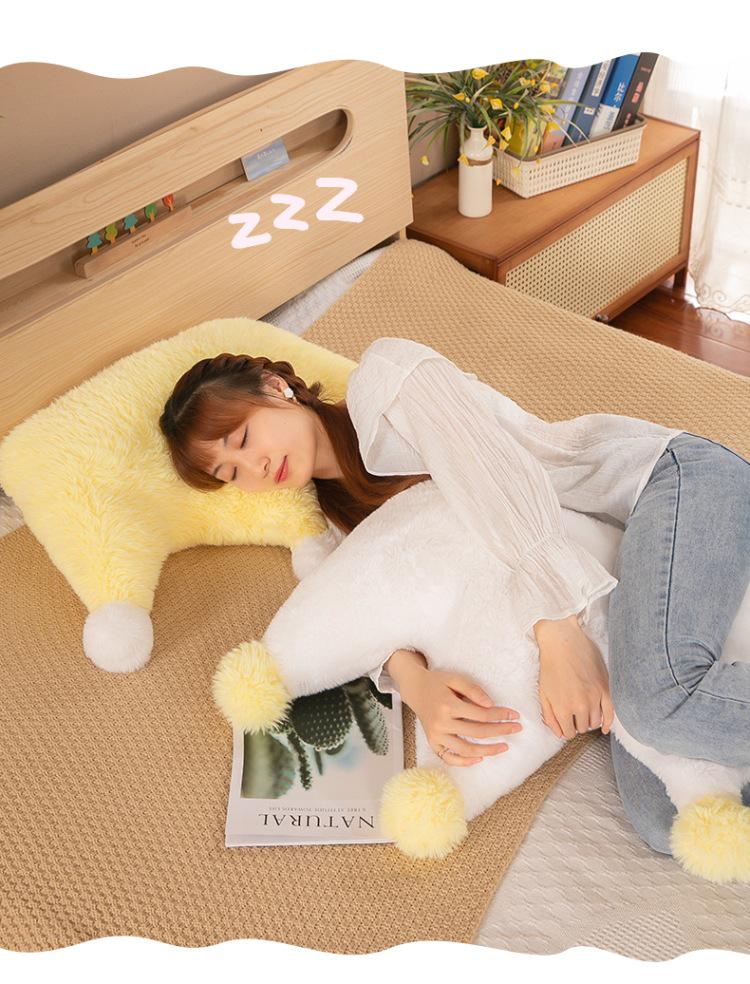 Nordic Crown Pillow and Sofa Cushions - Cute Heart-Shaped Backrest for Bed and Bay Window