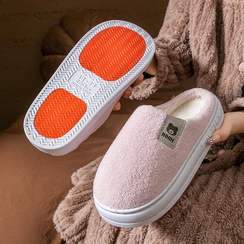 Non-slip Bottom Thermal Cotton Slippers Winter Home Piled Thickened Couple Cartoon Bear Plush Slippers