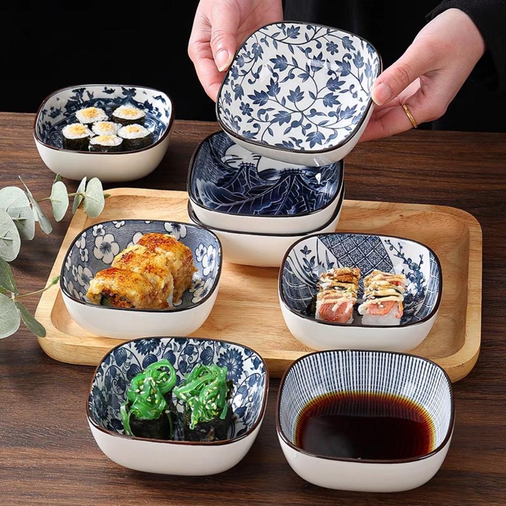 4/6pcs Ceramic Japanese Square Sauce Plates Blue and White Porcelain Sushi Platestomato Sauce and Mustard Container Bowls, Appet