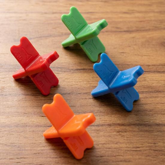 4 Stück Terrassendielen-Abstandshalter Werkzeug 4 Dicken 1/16 1/8 3/16 1/4 Zoll PVC Hartholz Druckbehandelt Verbund-Terrassendielen Abstandslücken Werkzeuge