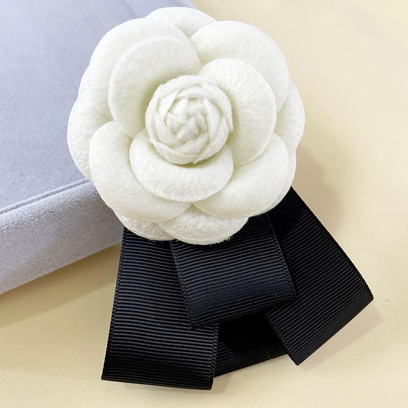 Retro Camellia Brooch with Houndstooth Bow Tie Neckline Accessory
