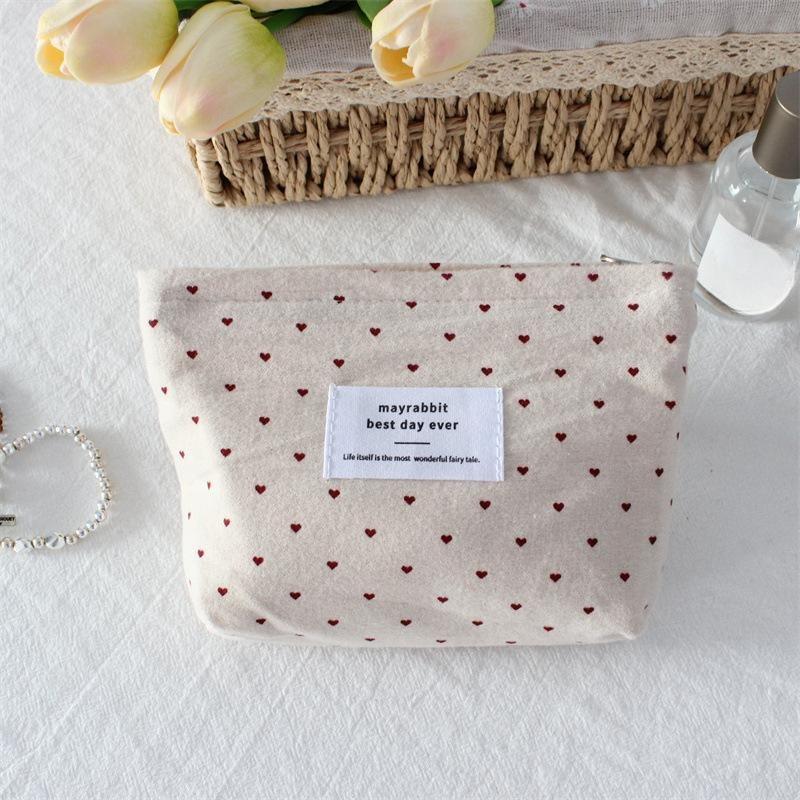 Korean Ins Polka Dot Love Lipstick Bag, High-value Girl, Hand-held Makeup Bag, Large-capacity Liner Storage Bag