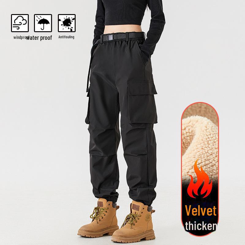 "Wind & Waterproof Outdoor Soft Shell Pants for Men & Women - Autumn/Winter, Fleece-Lined, Perfect for Hiking & Leisure Activities"