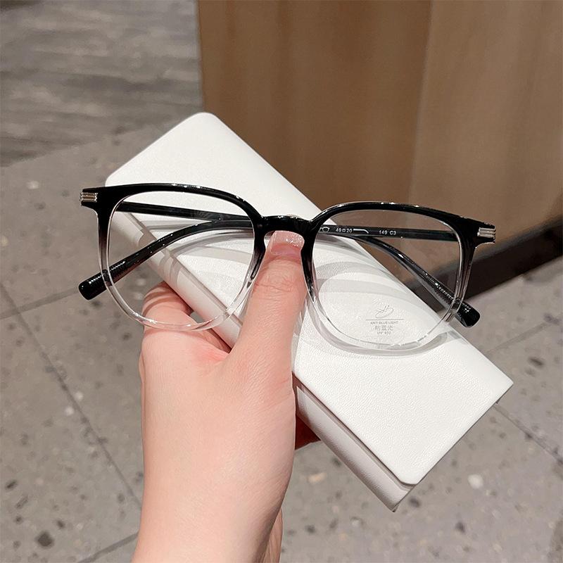 

Сверхлегкая оправа для очков интернет-знаменитостей в простой черной оправе в стиле ретро TR90, оправы для очков по рецепту могут быть оснащены восемью людьми