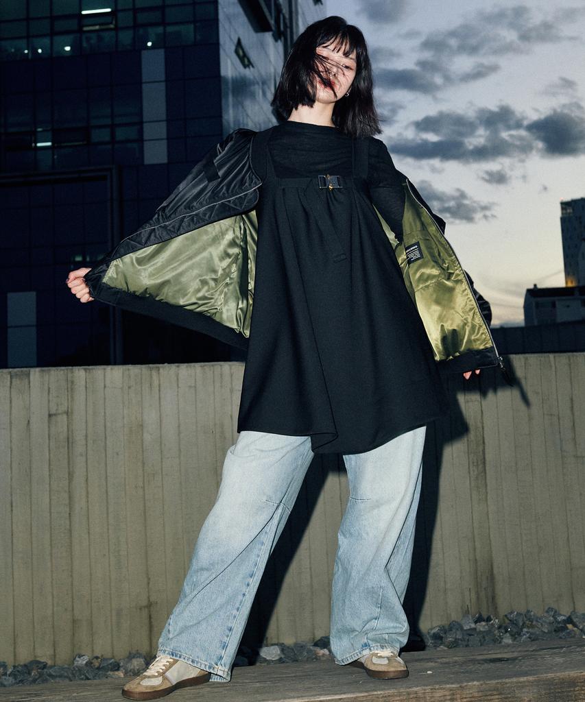 Nilring D05.00 Buckle Point Dress_Black