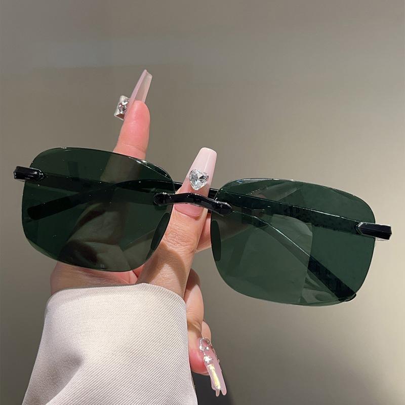 New Square Frameless Cut Edge Sunglasses for Driving and Fishing Trendy and Fashionable Anti Glare Sunglasses