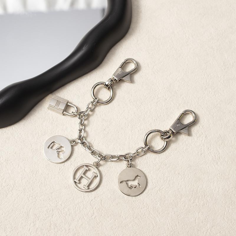 

Цепочка-шарм Kelly: Аксессуар для украшений «Свиной нос» сделай сам