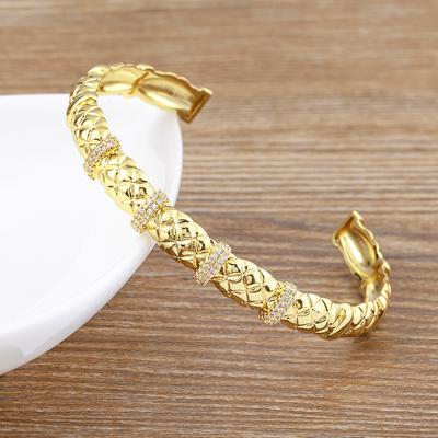 Nidin Hot Fashion Gold Plated Open Bangle Jewelry for Woman Shine Zircon Charm Adjustable Bracelet Party Wedding Brand Gift