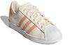 adidas Damen Superstar 'Wonder White Ambient Blush' Damen GX3641