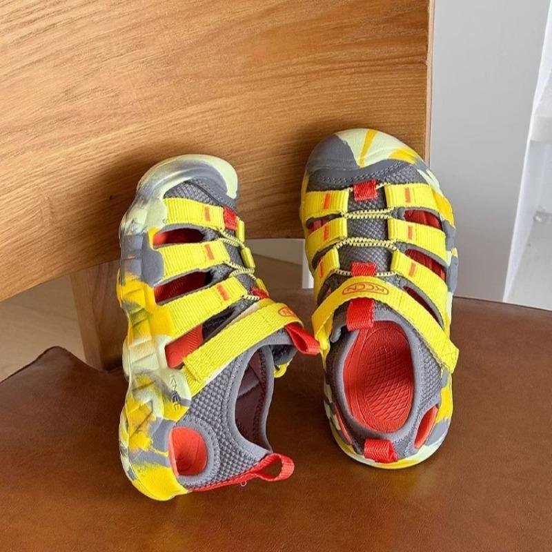 Kids Colorful Closed Toe Sandals Summer Outdoor Beach Shoes Non-Slip Hiking Wading Sandals for Boys Girls