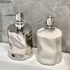 Kreativer Keramik-Handseifenspender mit Faltenstruktur Hotel-Handseifenflasche Badezimmer-Lotionflasche Seifenspender Badezimmerzubehör für Zuhause