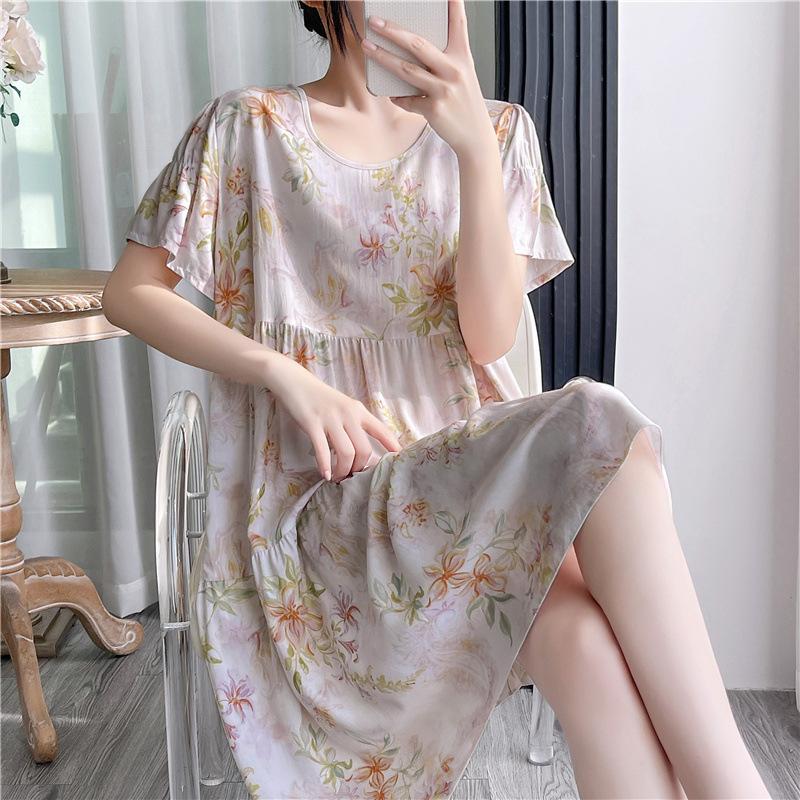 Cotton and silk nightgown women's summer thin short-sleeved cartoon printed pajamas can be worn outside long large size loose knee pajamas