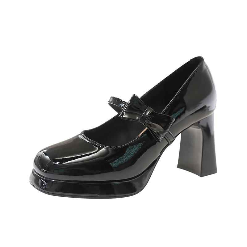 

Heightened Block Heel Mary Janes Women s New 2026 French Patent Leather Shallow Mouth One-Buckle High-Heeled Single 39 чорний
