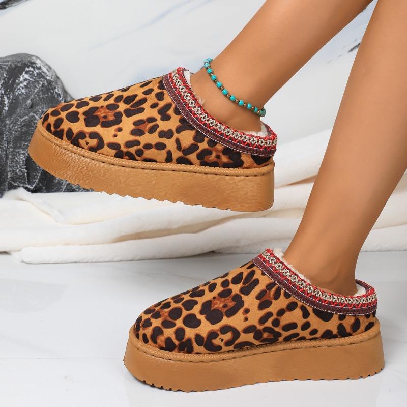 Large size women's autumn and winter new leopard print lace wind fashion snow boots half drag cotton shoes thickened cotton shoes