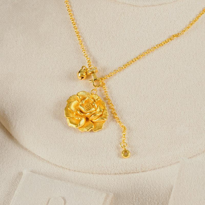 New Three-dimensional Flower Tassel Clavicle Chain Peony Flower Temperament Jewelry Necklace Pendant