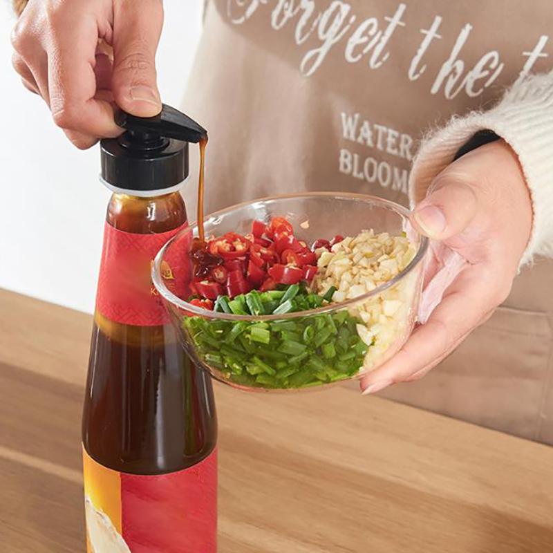 Oyster Sauce Bottle Nozzle Pressure Oil Sprayer Household Pumps Push-Type Kitchen Portable Tools Bottles Stopper Dispenser
