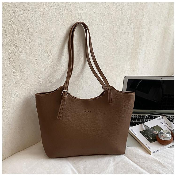 IELGY Ladies Tote Bag Retro Large Capacity Autumn Winter Casual Commuter Shoulder Bag