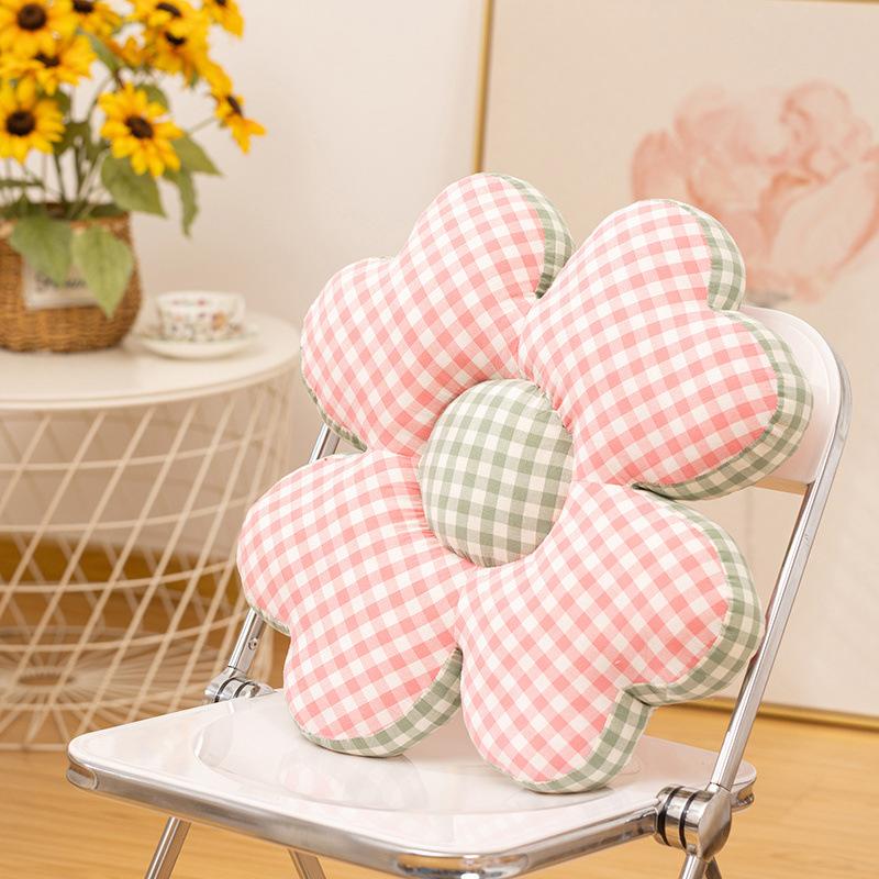Small Fresh Flower Throw Pillow Plush Toy Home Sofa Pillow Cushion Girls Bedroom Tatami Futon Cushion