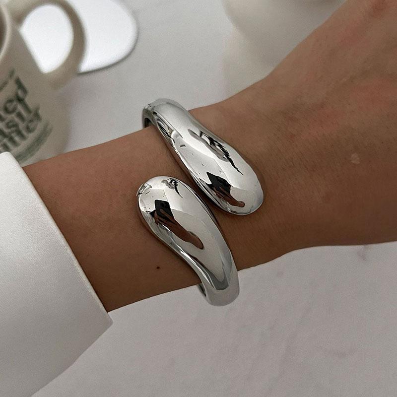 Irregular Water Drop Metal Wide Spring Bangles Vintage Geometric Punk Bangle Bracelets For Women  Statement Jewelry