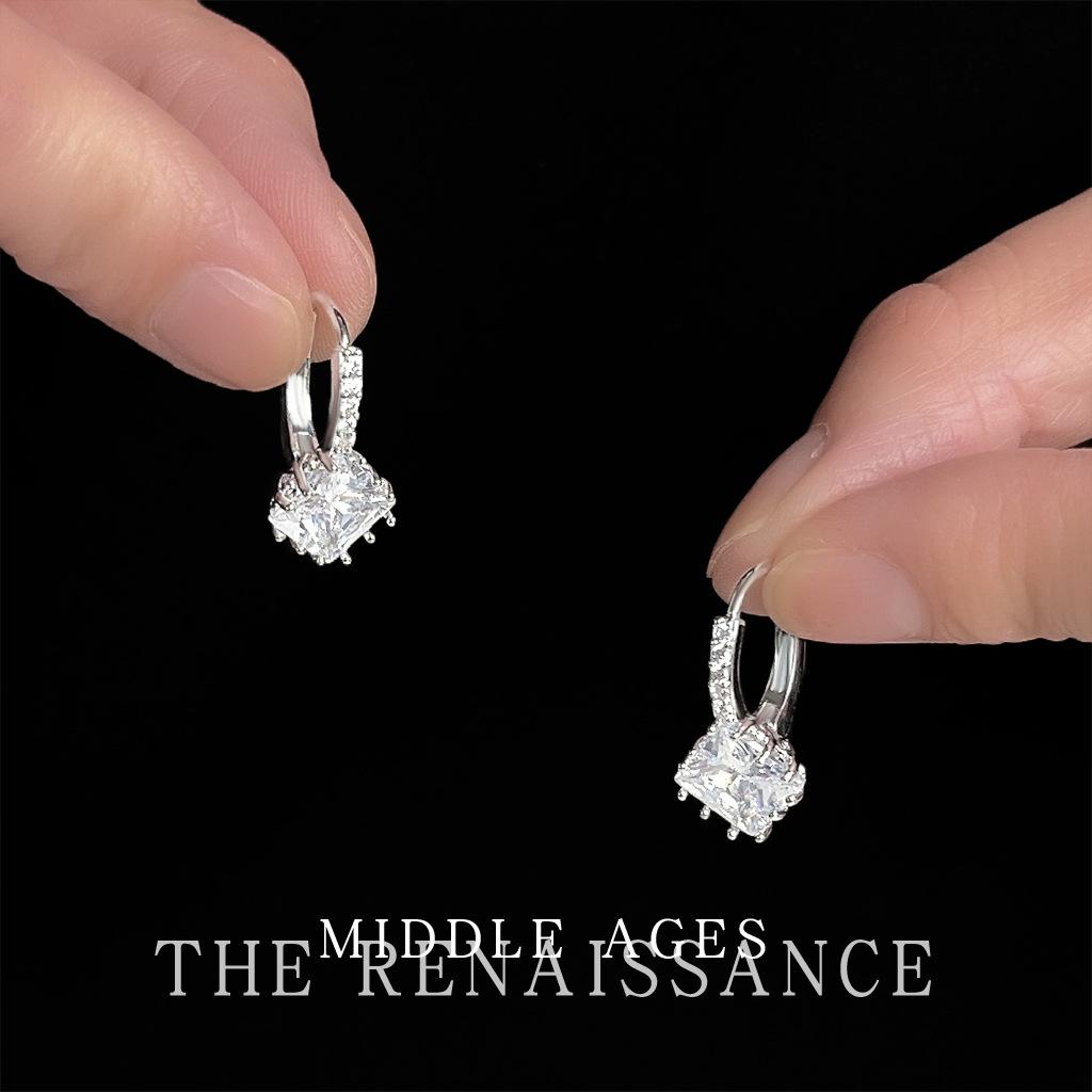 Flash~ Square Geometric Zircon Ear Buckle Commuter Earrings Women