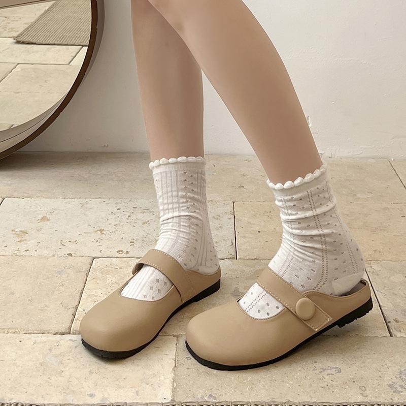 Queen Fan's explosive white flat-bottomed bag head drags women's shoes for summer wear 2025 new models with skirts and cool slippers