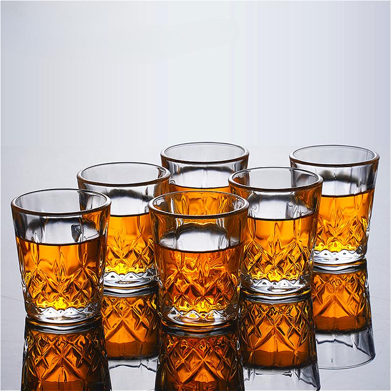 50ml/90ml/70ml Carved Glass Cup Luxury Baijiu Cup Thick Bottomed Vodka Glass Spirits Cup Exquisite Wine Glass Party Glassware