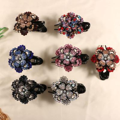 Rhinestone Flower Duckbill Hair Clip for Women - Elegant Three-Tooth Accessory for Hair Buns and Updos