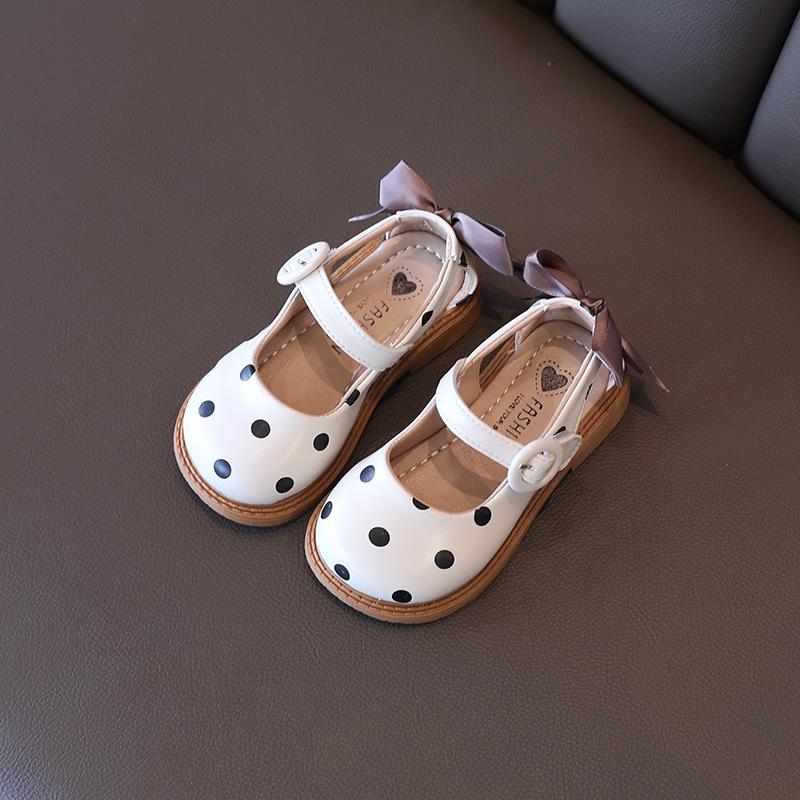 Girls Half Sandals 2024 Spring Summer Shoes Toddlers Little Children Shoes Cut-outs Dots with Bowtie Bow-knot On The Back Sweet