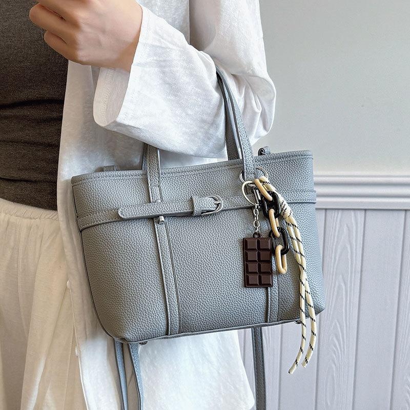 Fashion Hot-selling Korean Version of Casual Niche Women's Commuter Style Portable Bucket Bag, Lychee Pattern Texture Shoulder Messenger Bag