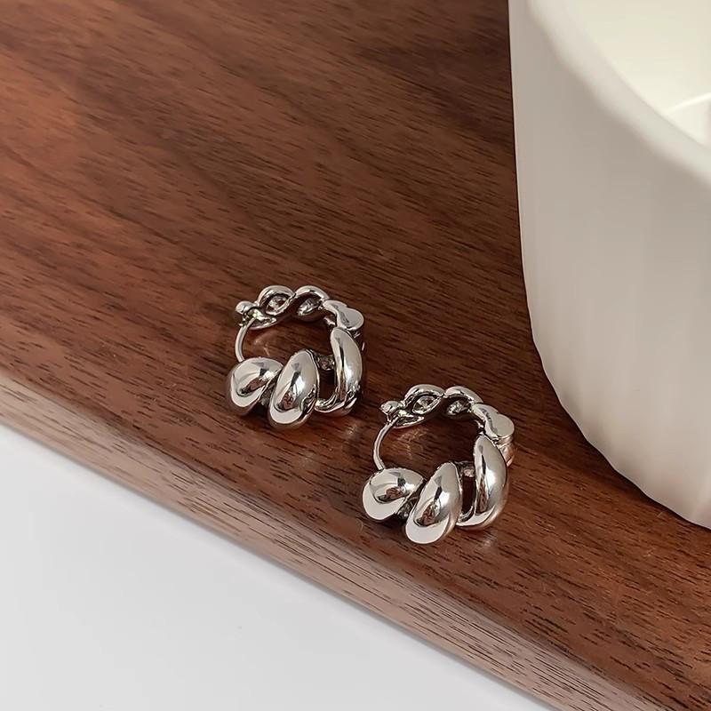 

Гладкие металлические спиральные полые серьги, корейские высококачественные серьги, персонализированные легкие роскошные французские модные серьги для женщин